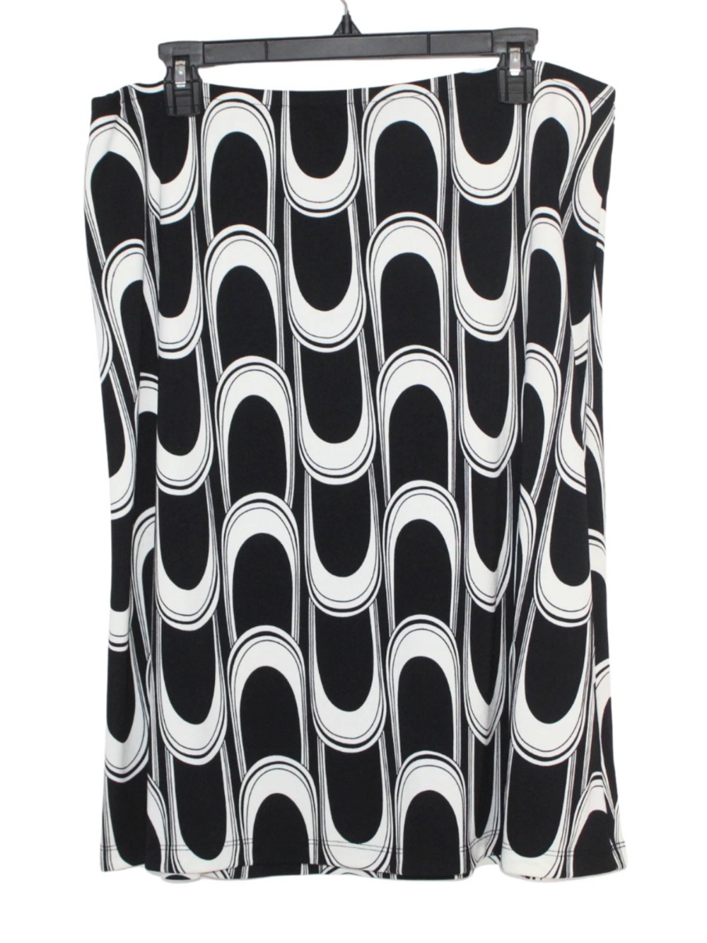 Y2K New York and Co black and white stretch knee length funky bold print